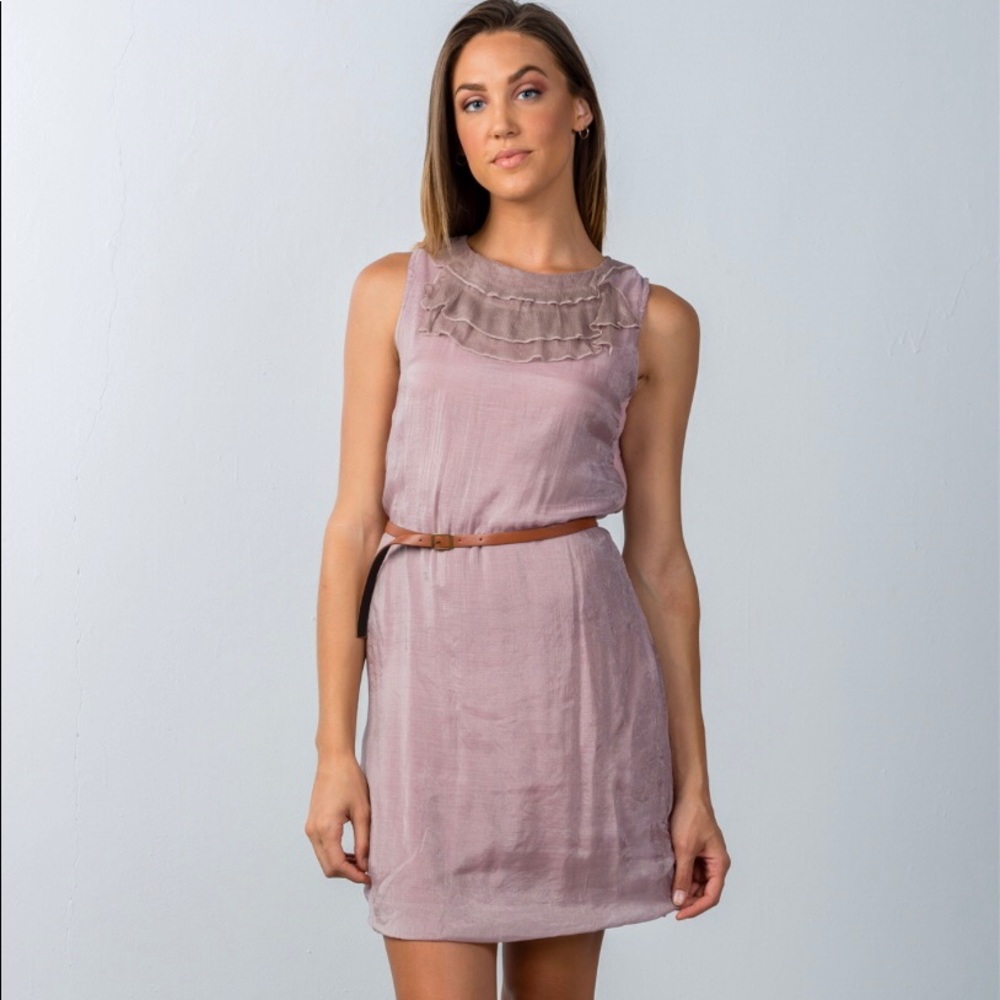 ✨Pink chiffon pleated belt mini dress🍂